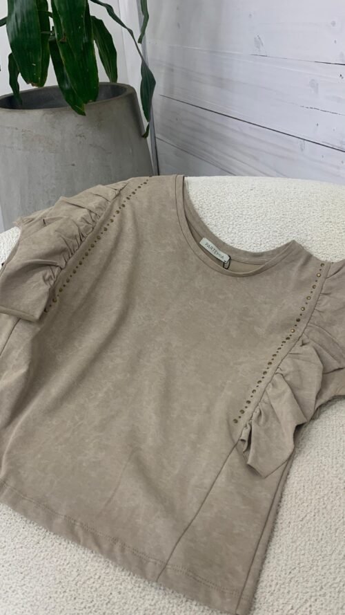 REMERA MYRTOS