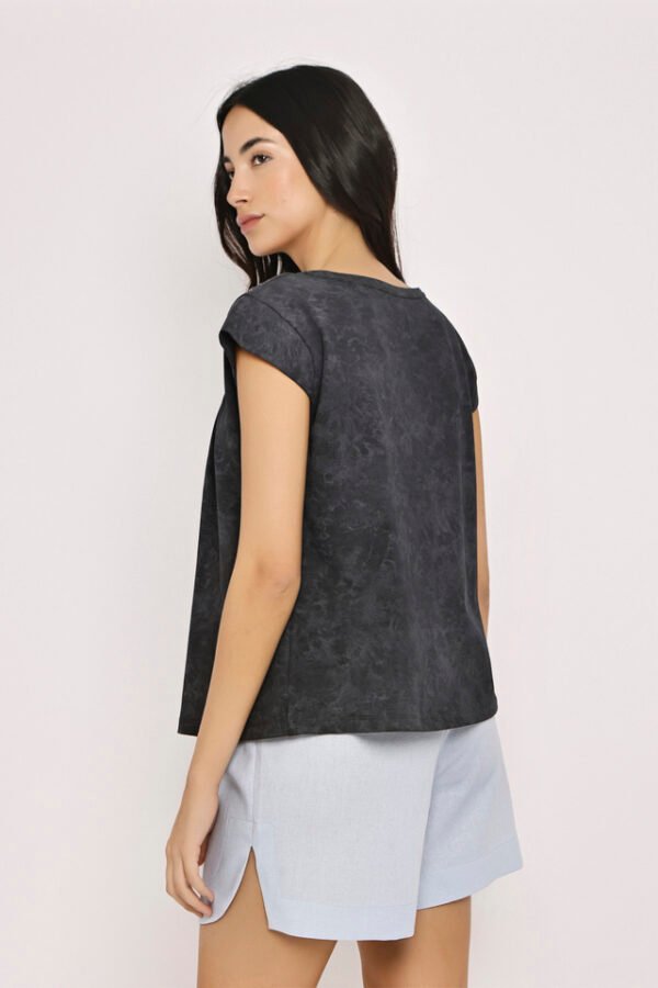 REMERA IHLABELA