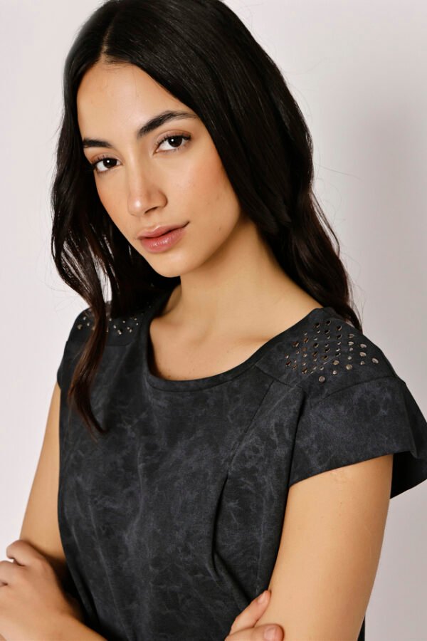 REMERA IHLABELA