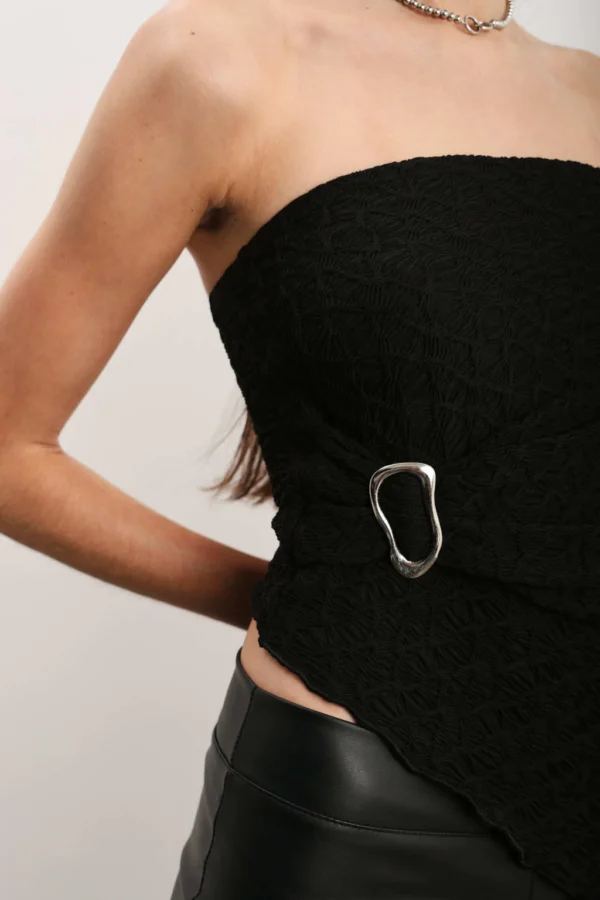 naif-77-1654b28b3317233fec17582900333105-1024-1024 TOP STRAP AMERI