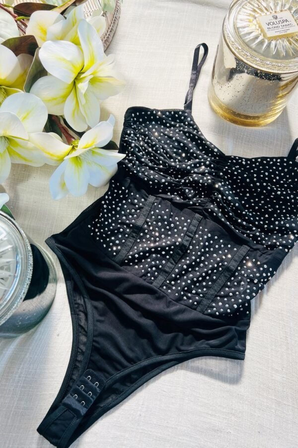 WhatsApp-Image-2025-09-24-at-9.09.51-PM BODY NOA