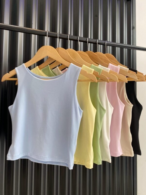 MUSCULOSA CUELLO AMERICANO