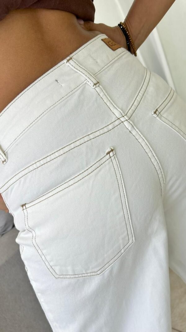 WIDE LEG