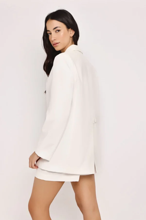 imagen-de-whatsapp-2025-11-06-a-las-13-55-46_e981295b-c987f5b1c473284cf217624613460760-1024-1024 BLAZER CRUCEROS