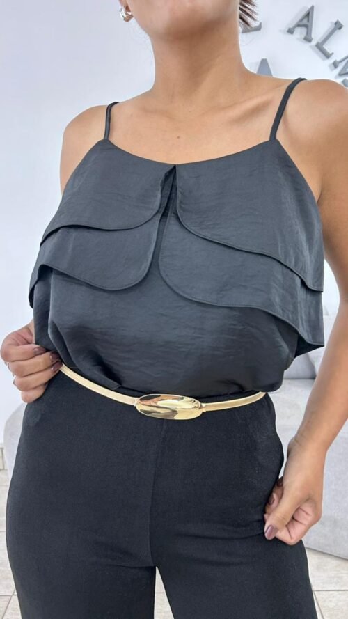 MUSCULOSA VOLADO DOBLE