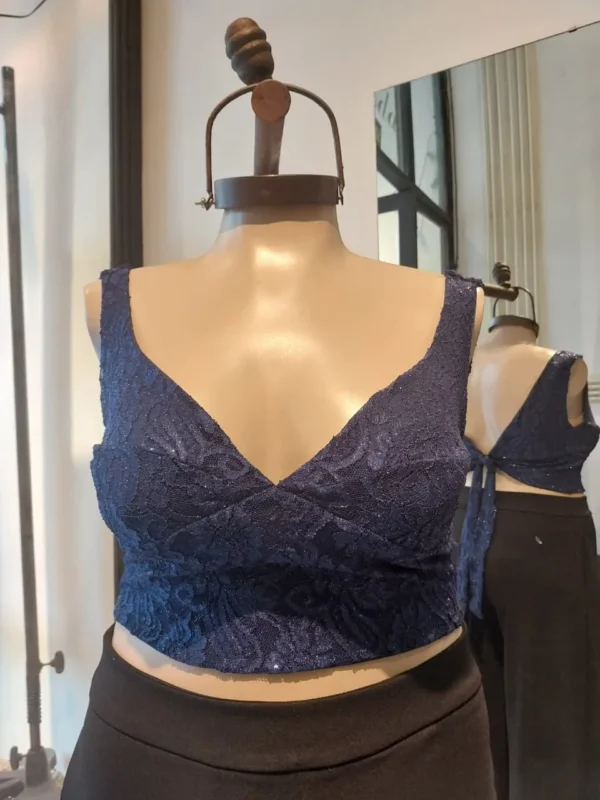 b2261940-0d2e-4ad9-9843-5616e0ff50d9 TOP LIVIA