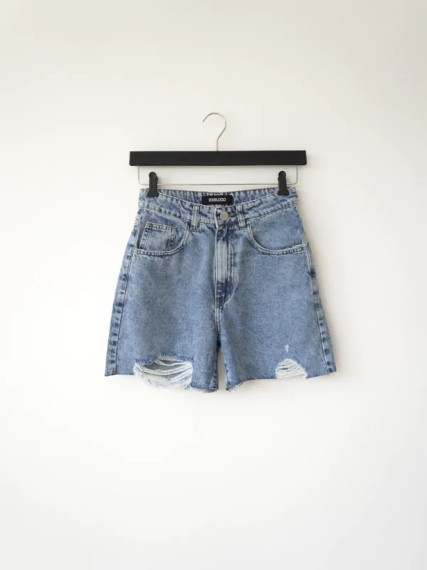 image00005-2e770ef913cdf3c7c017670385574866-1024-1024 BERMUDA DUTY