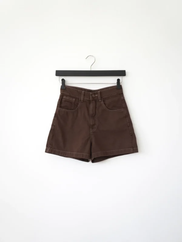 SHORT SUECIA