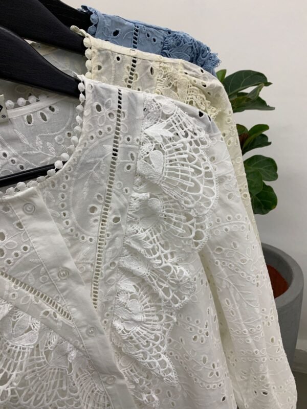 WhatsApp Image 2026-02-21 at 10.33.34 AM CAMISA BRODERY