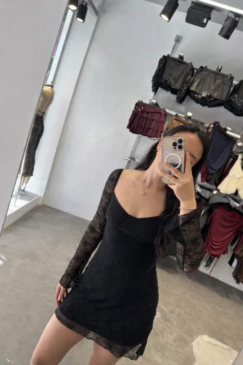 VESTIDO ENCAJE PRINCESA