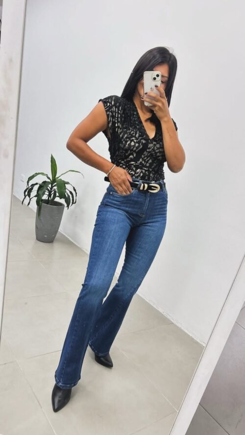 BOOTCUT CHAURA