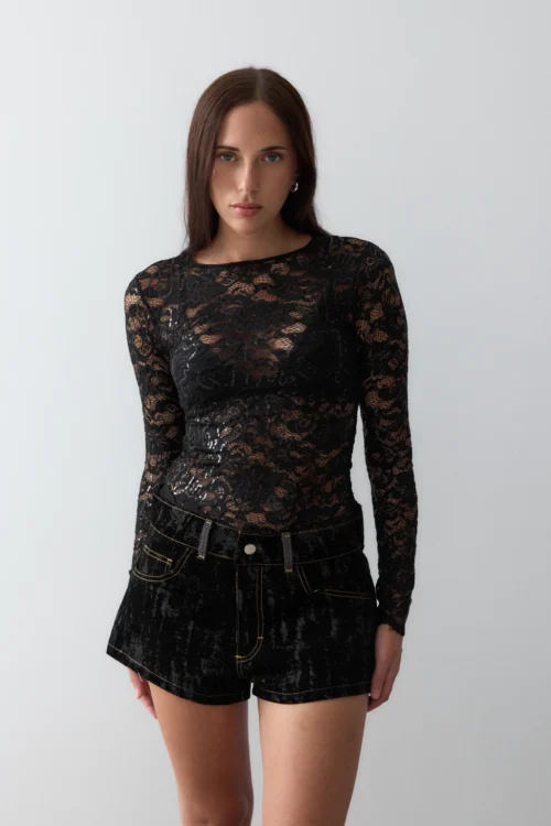 audaz-ecom-aw26-267403-8b9c602faca4f6585f17697213978854-1024-1024 TOP IRINA