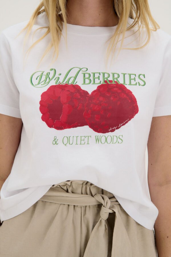 REMERA BERRIES