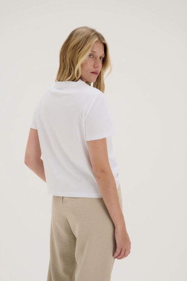 REMERA BERRIES