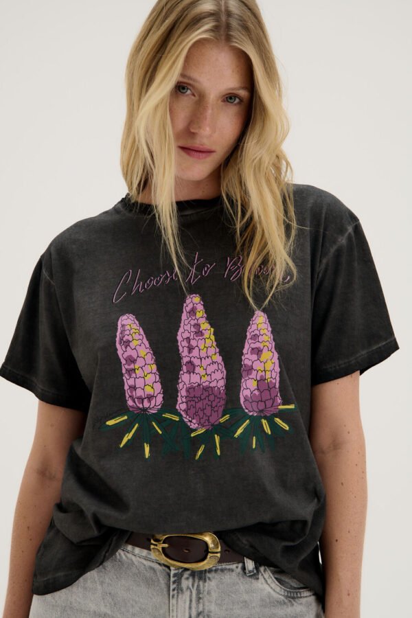 REMERA LUPINO
