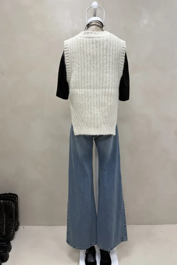 CHALECO TEJIDO ESCOTE V