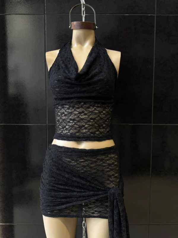 TOP ENCAJE BUCHE